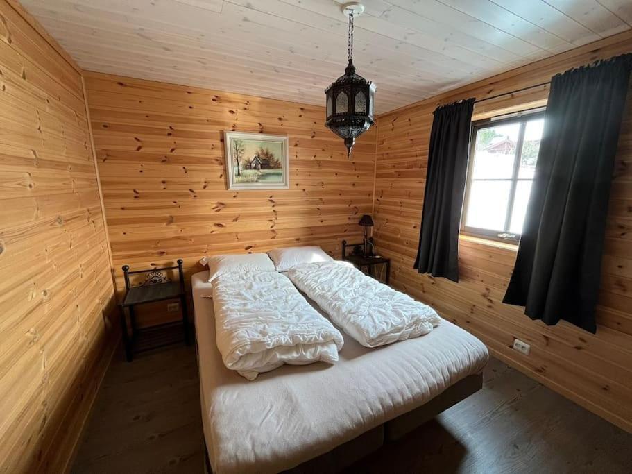 Cabin In Beautiful Surroundings At Harpefossen Nordfjordeid Zewnętrze zdjęcie