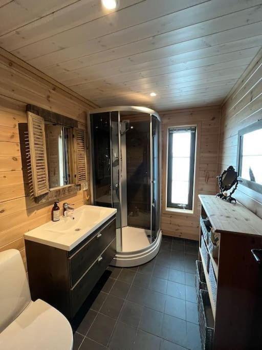 Cabin In Beautiful Surroundings At Harpefossen Nordfjordeid Zewnętrze zdjęcie